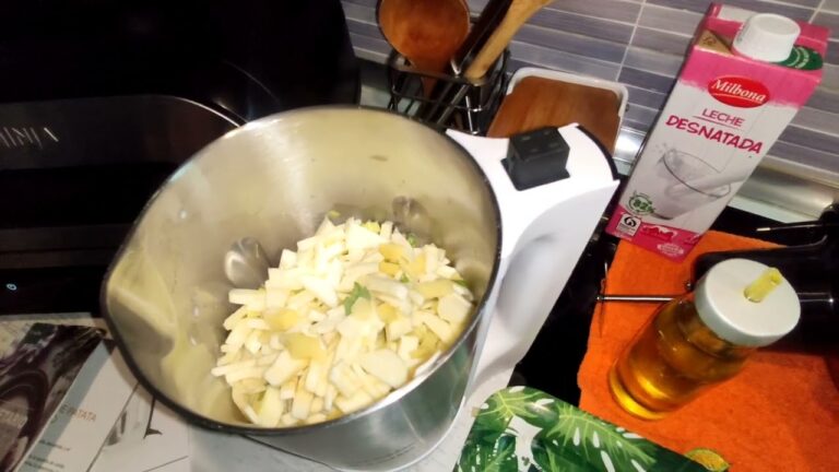 La batidora de vaso con función de cocción de Lidl: la opción perfecta para cocinar y batir